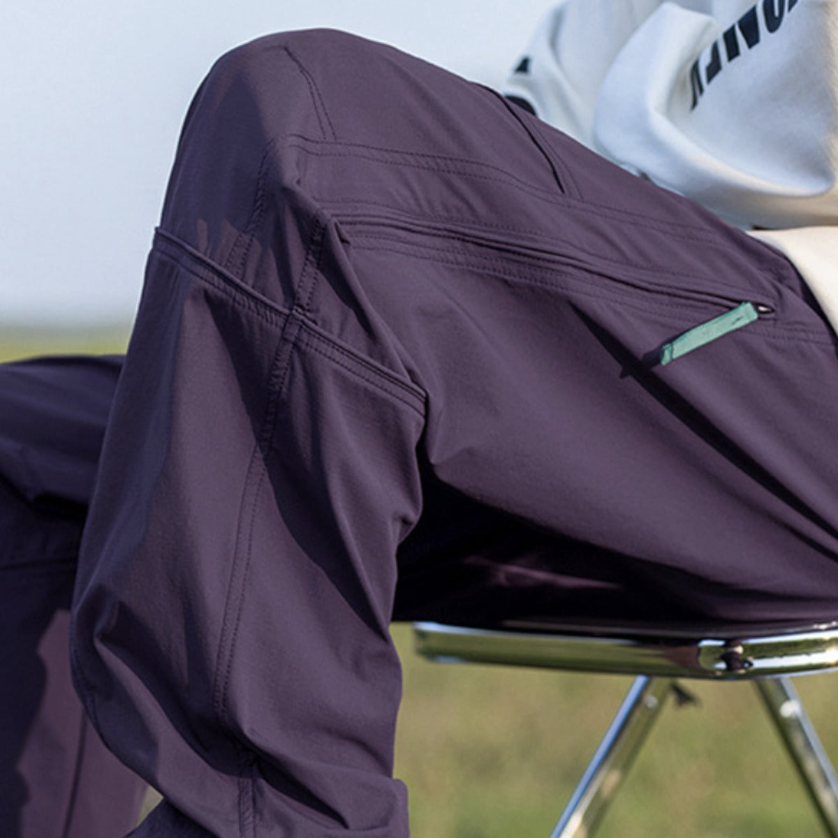 Tarn Trail Pant zip thigh pocket detail